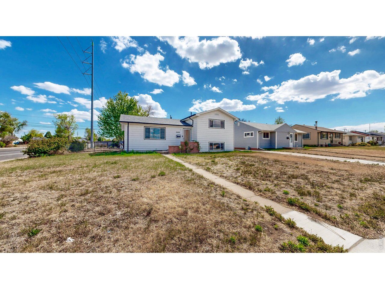 Property Photo:  2400 W 6th St  CO 80634 