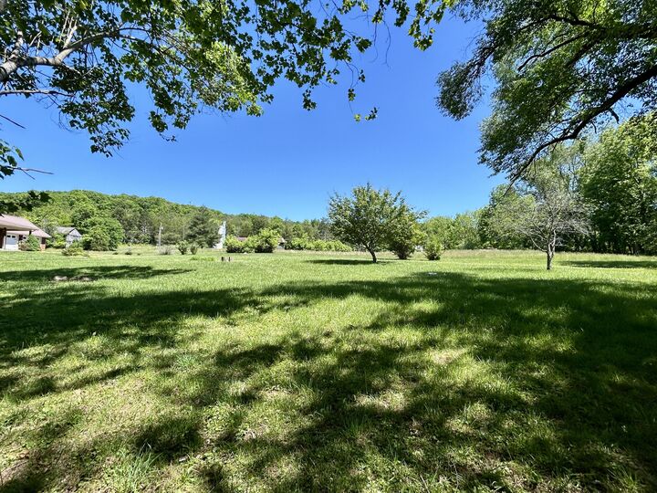 Property Photo:  290 Mayfield Hollow Road  KY 42501 