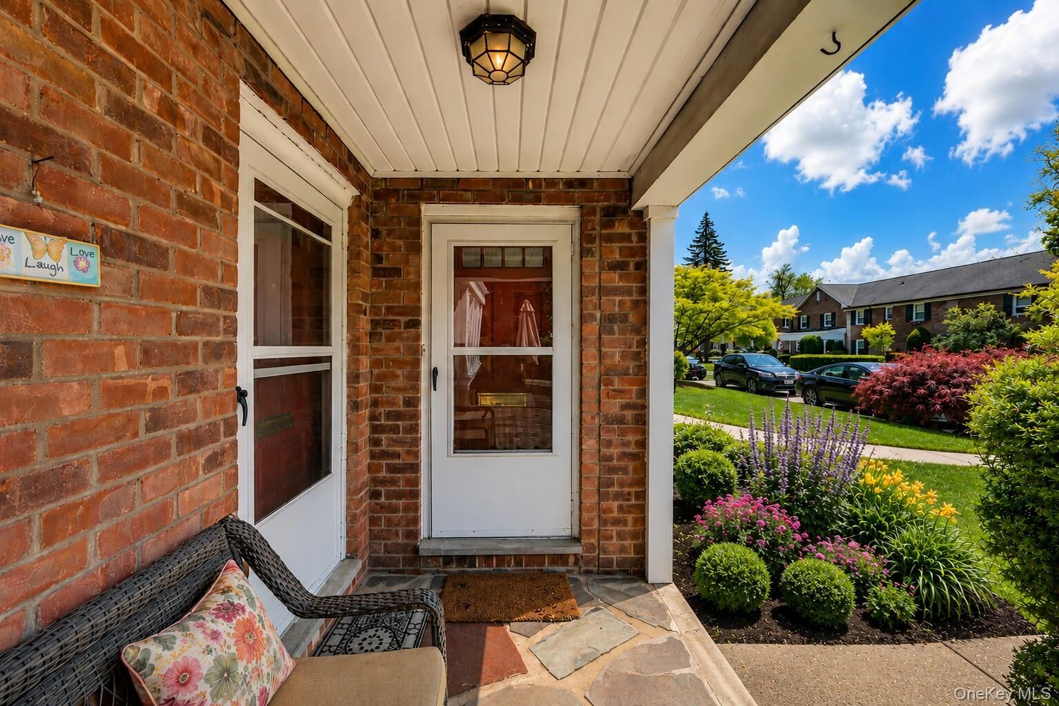 Property Photo: 45 Robins Crescent 45 NY 10801