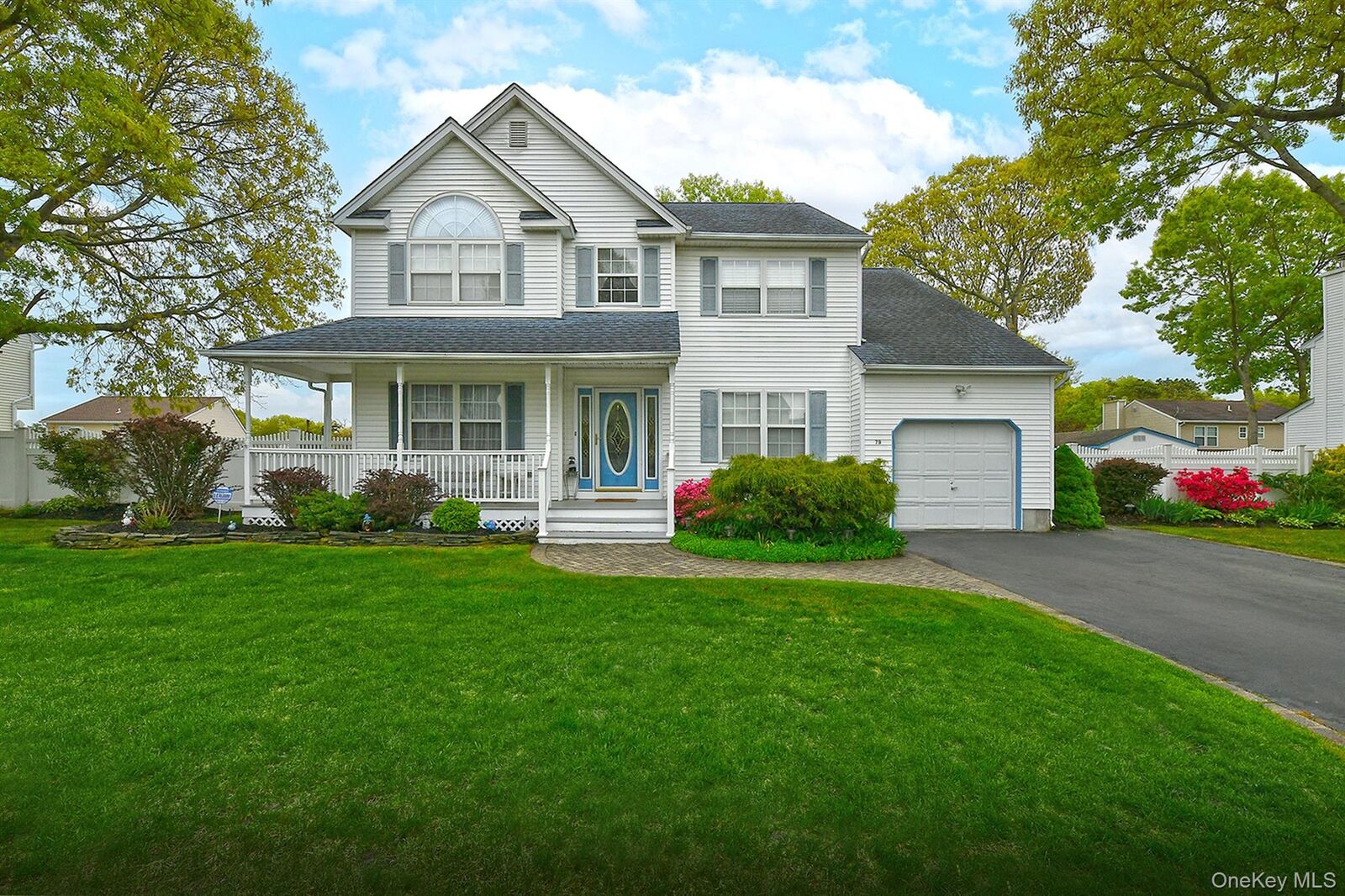 Property Photo:  79 6th Avenue  NY 11742 