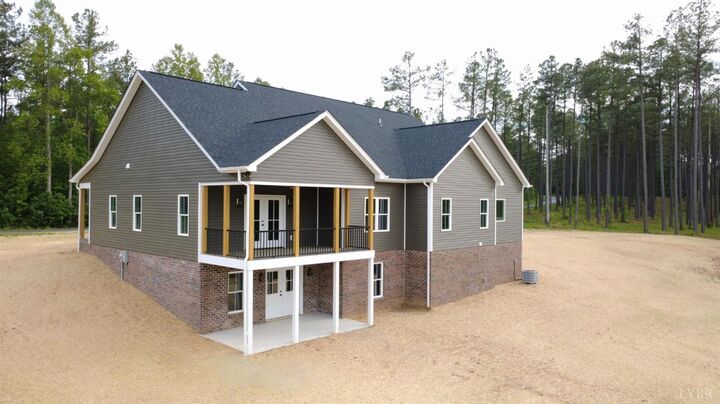 Property Photo:  405 Hixburg Road  VA 23958 
