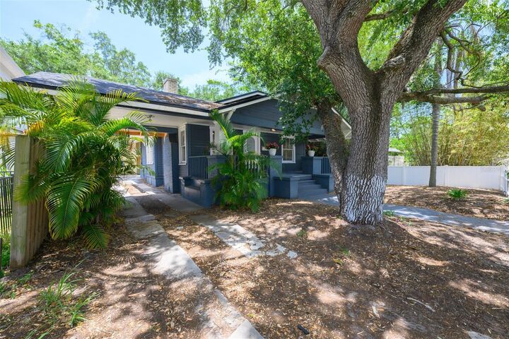 Property Photo: 902 W Columbus Drive FL 33602