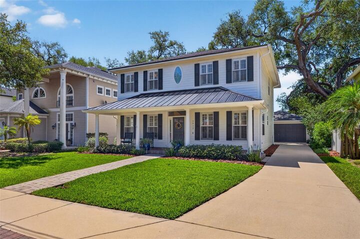 Property Photo: 2812 W Paxton Avenue FL 33611
