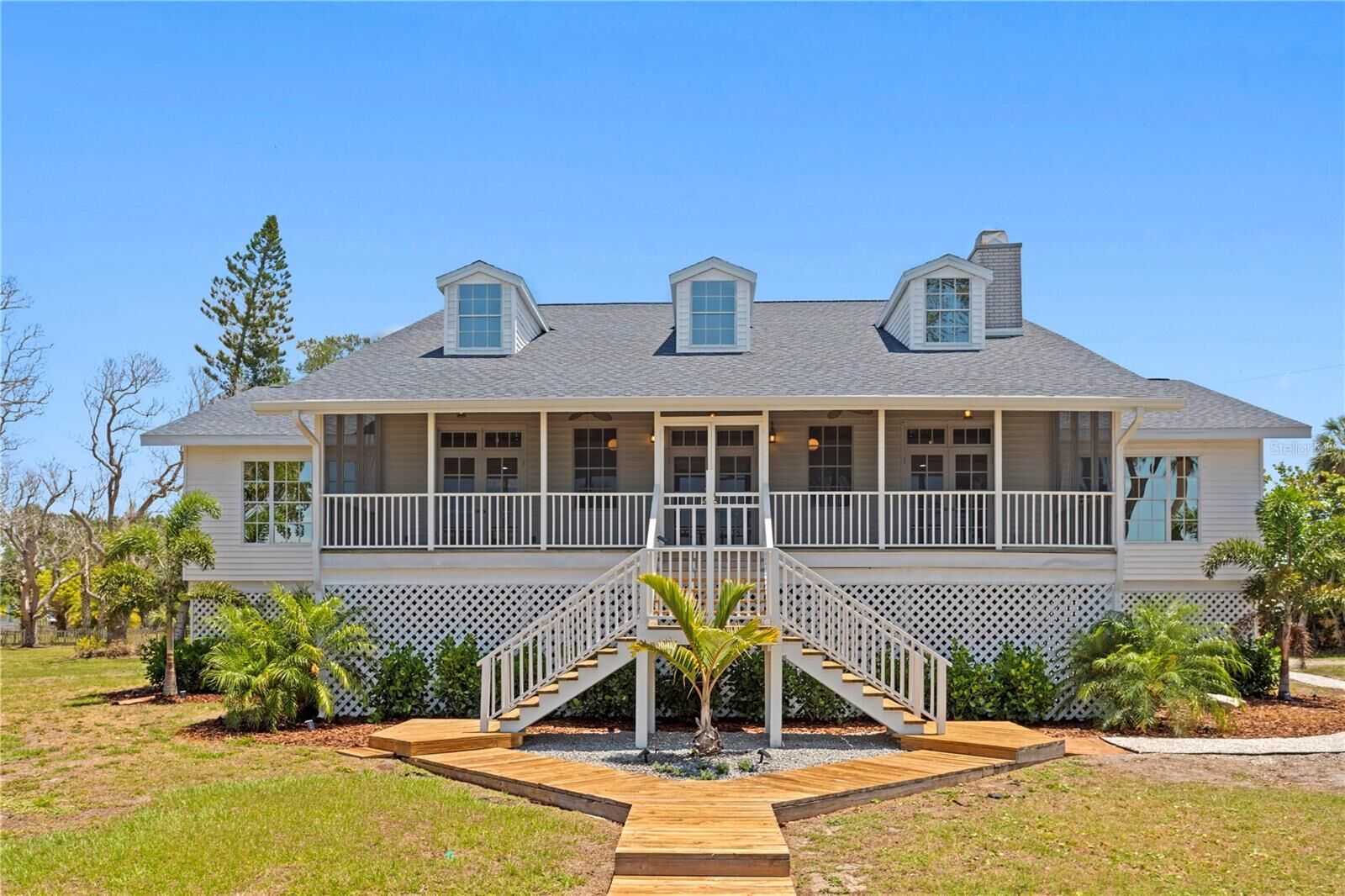 Property Photo:  5216 13th  FL 34221 