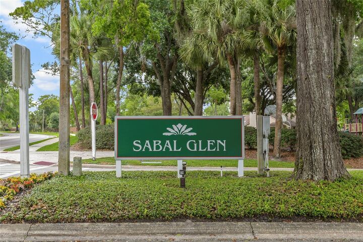 Property Photo:  628 Longmeadow Circle  FL 32779 