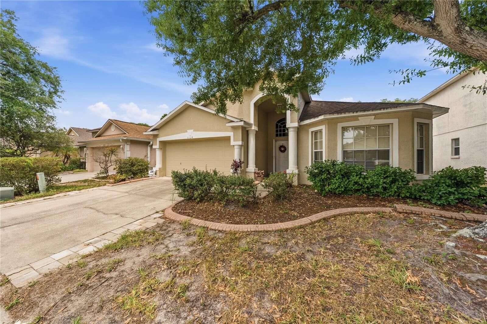 Property Photo:  3324 Manor Cove Circle  FL 33578 