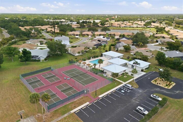 Property Photo:  3016 Sail Pointe Circle 4A  FL 34293 