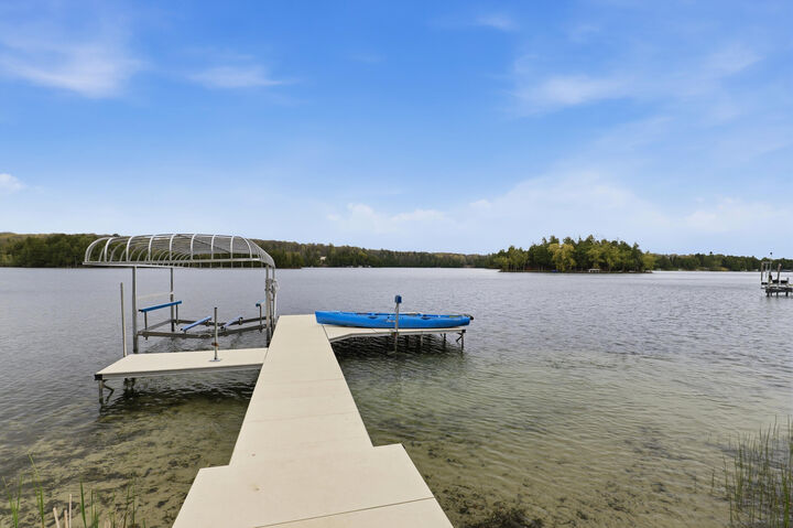 Property Photo:  14025 Cedar Terrace Rd  WI 53042 