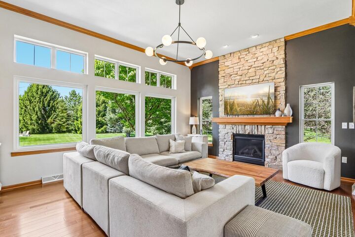 Property Photo:  2335 N Forest Run  WI 53066 