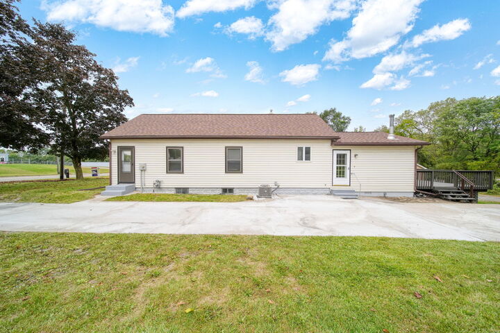 Property Photo:  2718 Page Avenue  MI 49203 