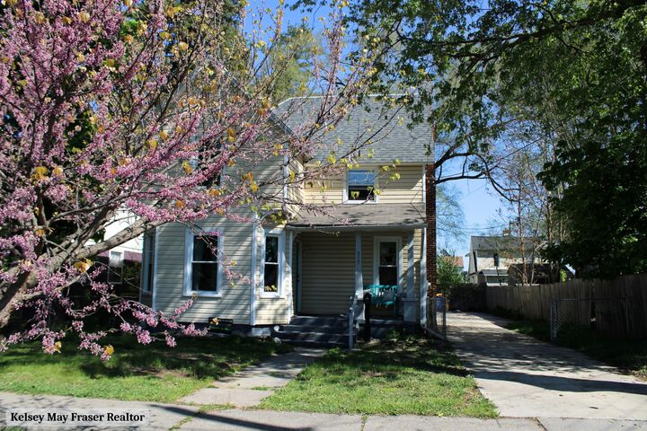 Property Photo: 317 Brown Street SE MI 49507