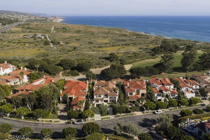 Property Photo: 10 Pelican Point CA 92657