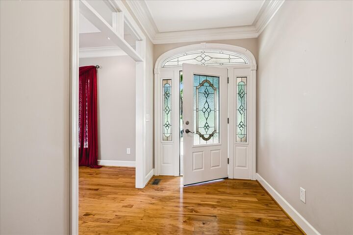 Property Photo: 210 Montchanin Dr TN 37138