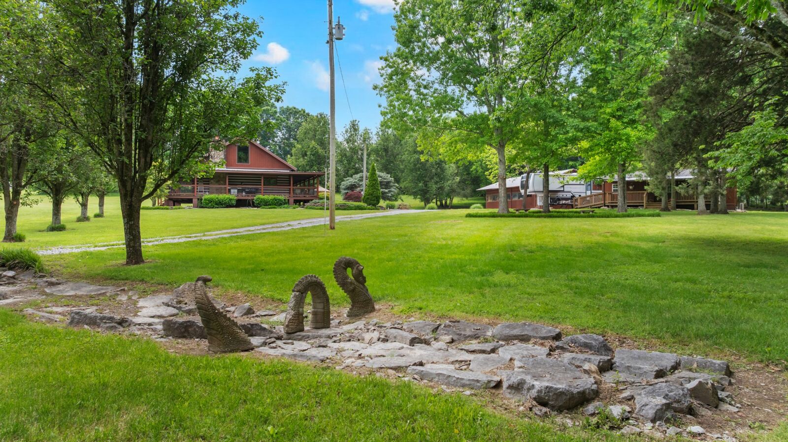 Property Photo:  990 Bugscuffle Rd  TN 37183 