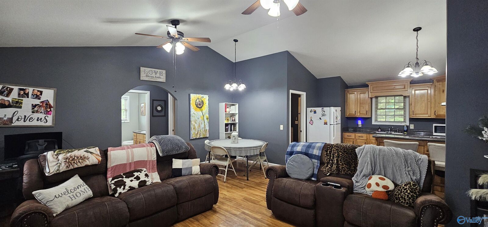 Property Photo:  408 County Road 449  AL 35744 