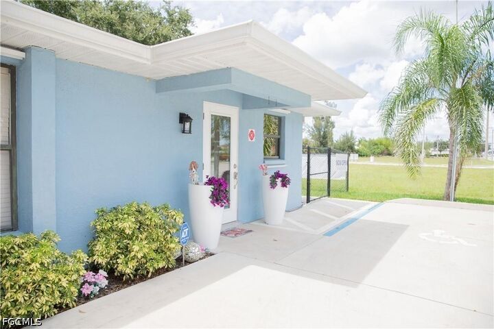 Property Photo:  2826 Santa Barbara Boulevard  FL 33914 