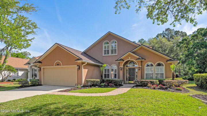Property Photo: 1221 Queens Island Court FL 32225
