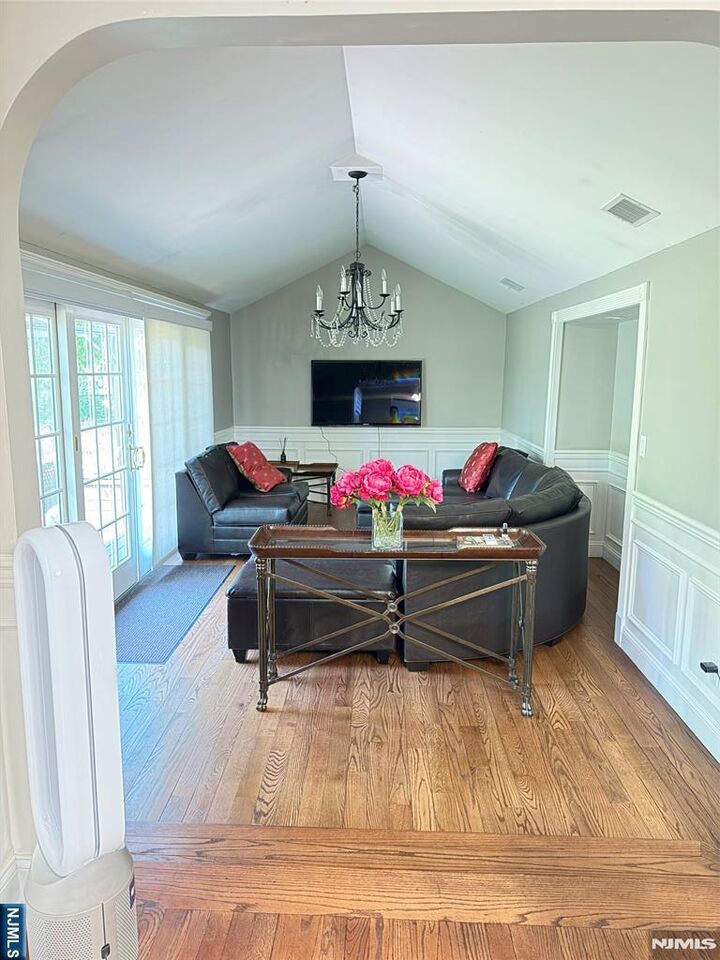 Property Photo:  53 Frederick Place  NJ 07960 