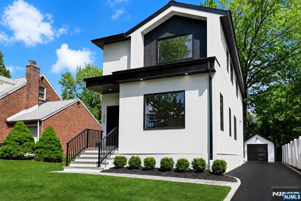 Property Photo:  229 Hickory Avenue  NJ 07670 