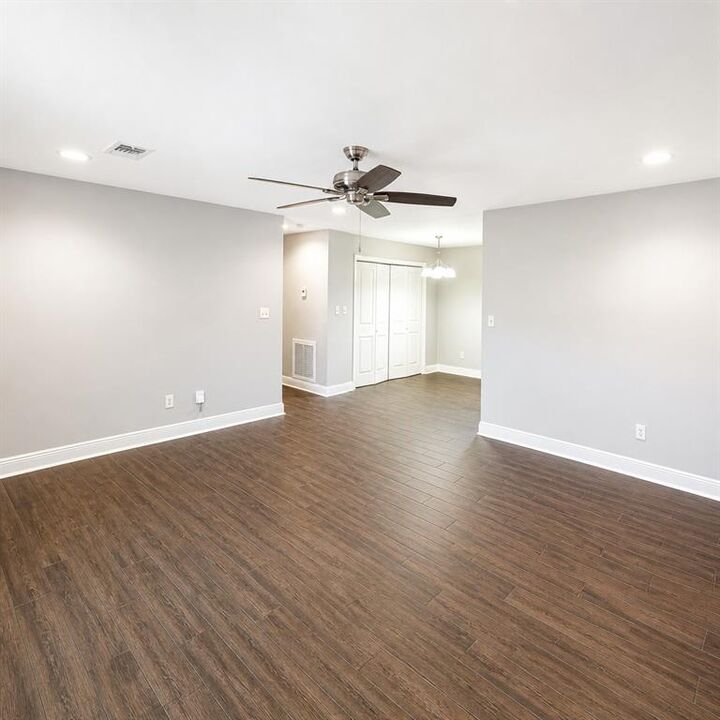 Property Photo:  114 P Street A  LA 70037 