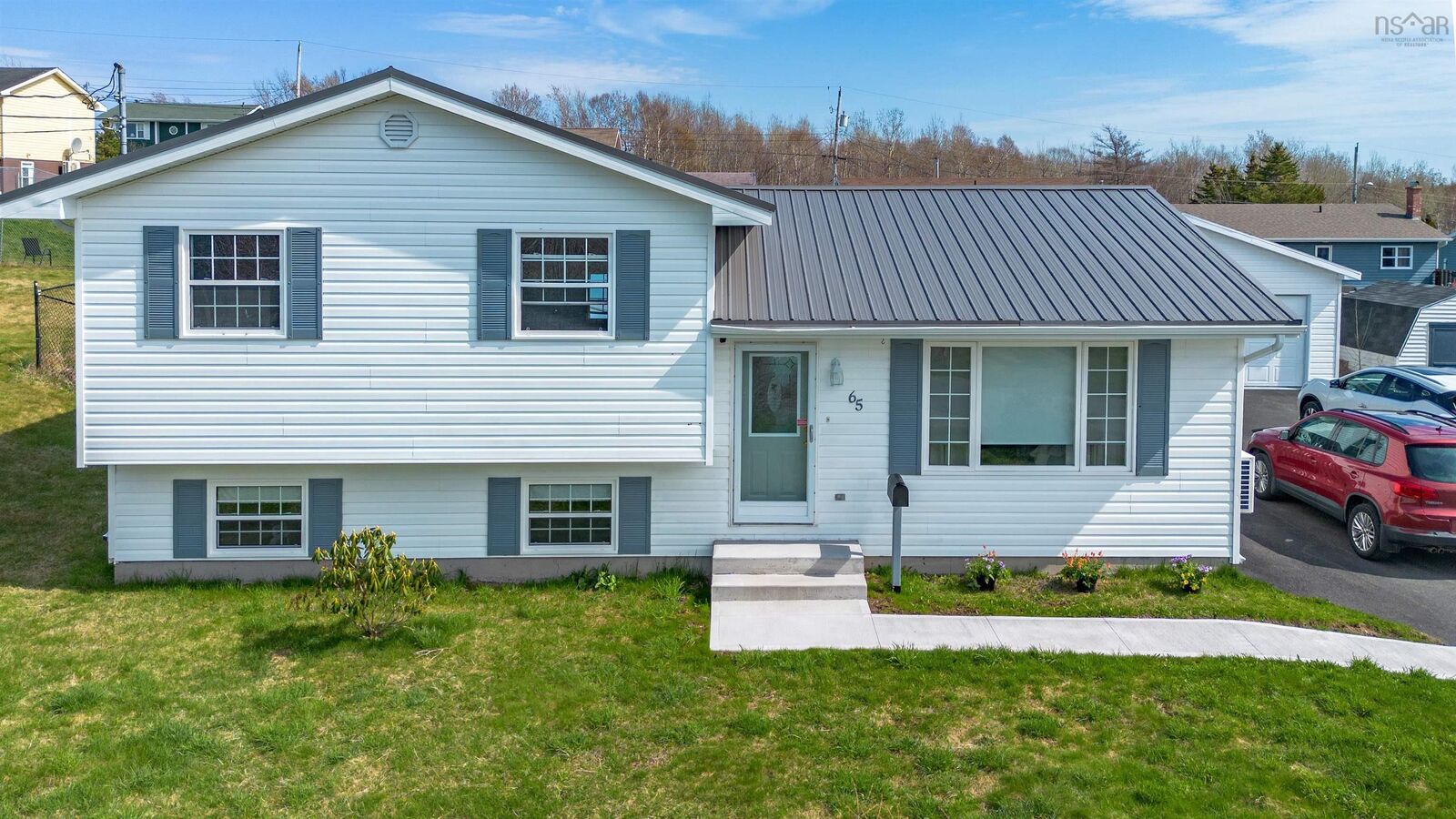 Property Photo:  65 Macdonald Crescent  NS B1V 3L9 