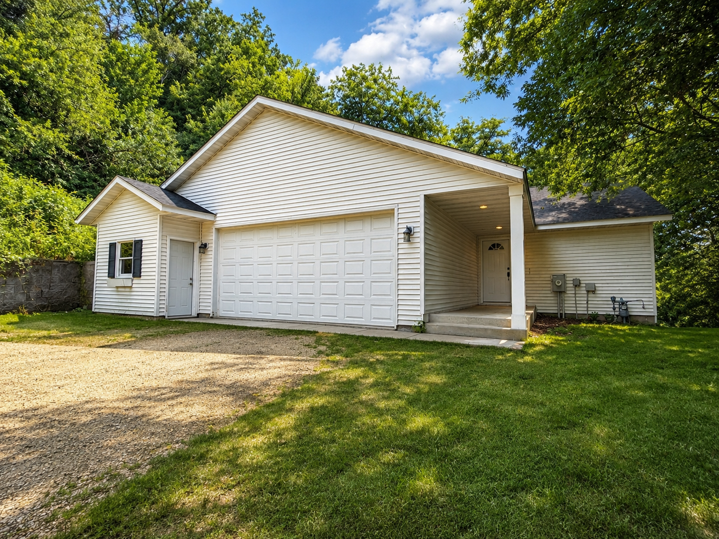 Property Photo:  661 Spring Creek Road S  MN 55066 