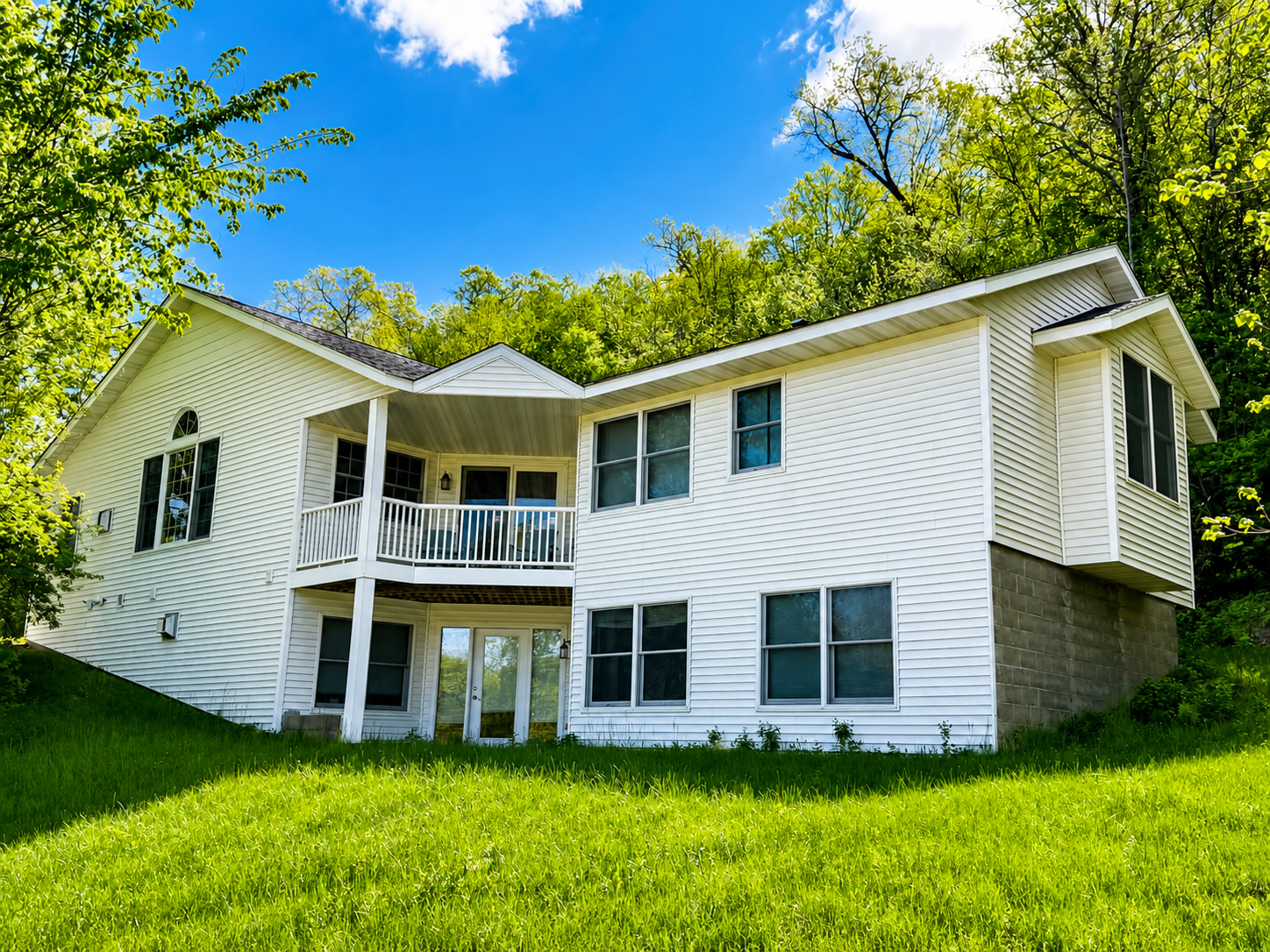 Property Photo:  661 Spring Creek Road S  MN 55066 