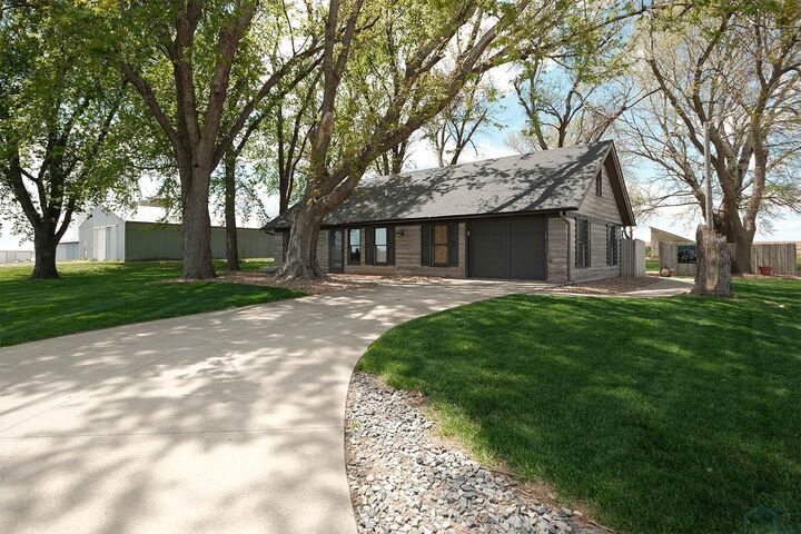 Property Photo:  4177 US 75 Avenue  IA 51250 