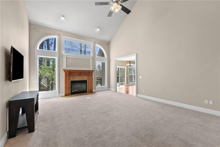 Property Photo:  3902 NE Cadbury Avenue  AR 72712 
