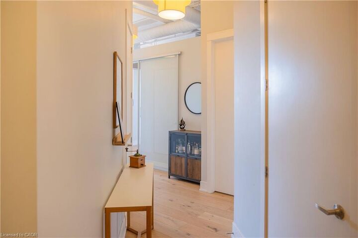 Property Photo:  112 Benton Street 406  ON N2G 3H6 