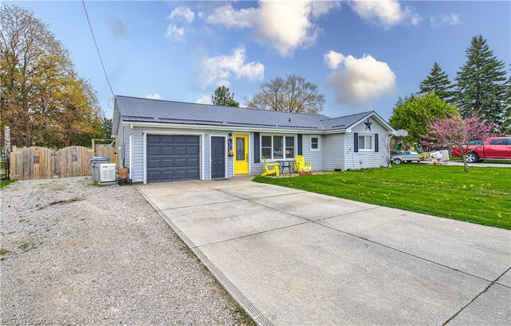 Property Photo:  4011 Road 125  ON N5A 6S6 