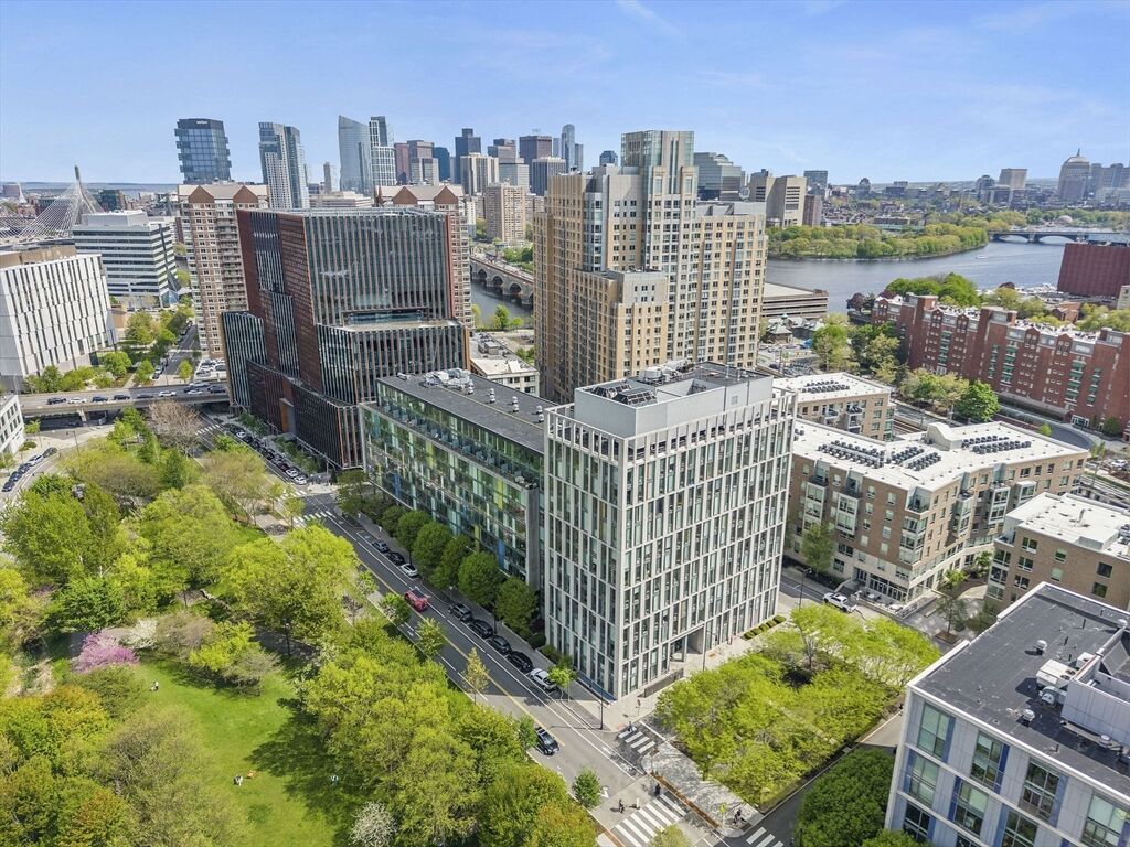 Property Photo:  2 Earhart St 308  MA 02141 