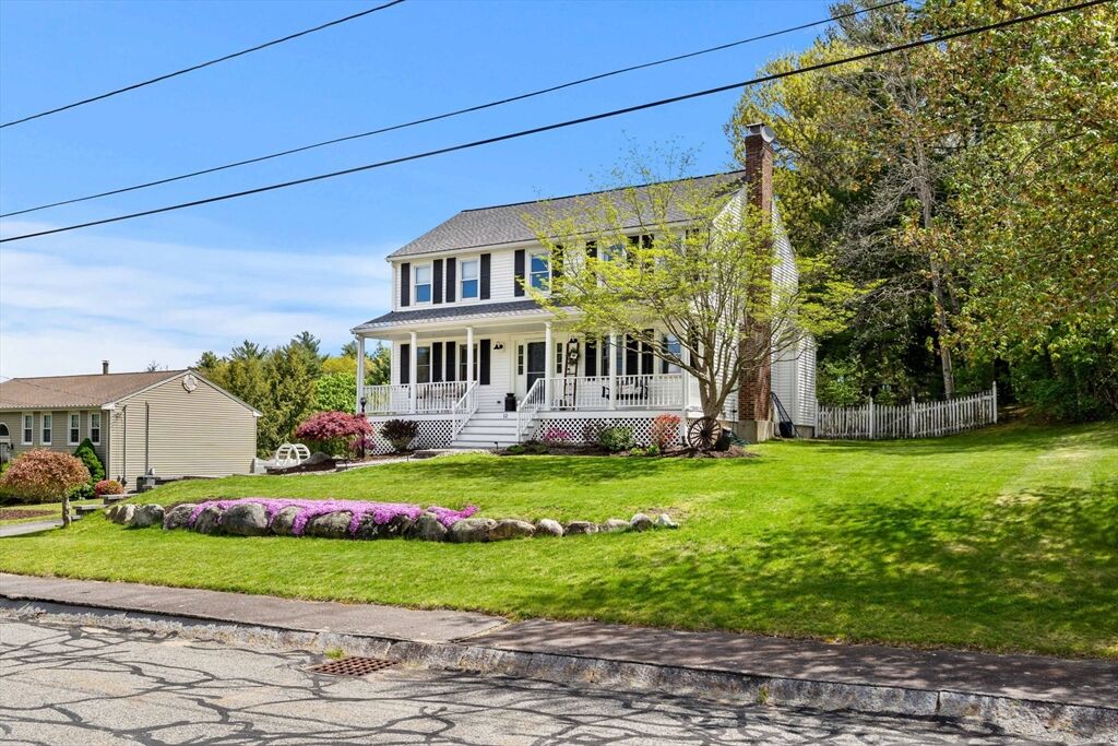 Property Photo: 12 Rainbow Cir MA 02324