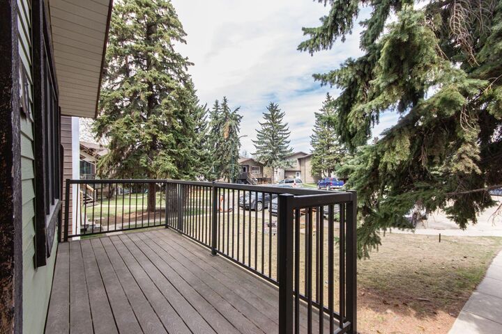 Property Photo:  19 Gibson Close  AB T4P 2Z3 