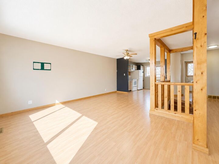Property Photo:  5015 Day Street  AB T0B 1B0 