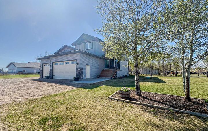 Property Photo: 712054 Range Road 55 17 AB T8X 4A8