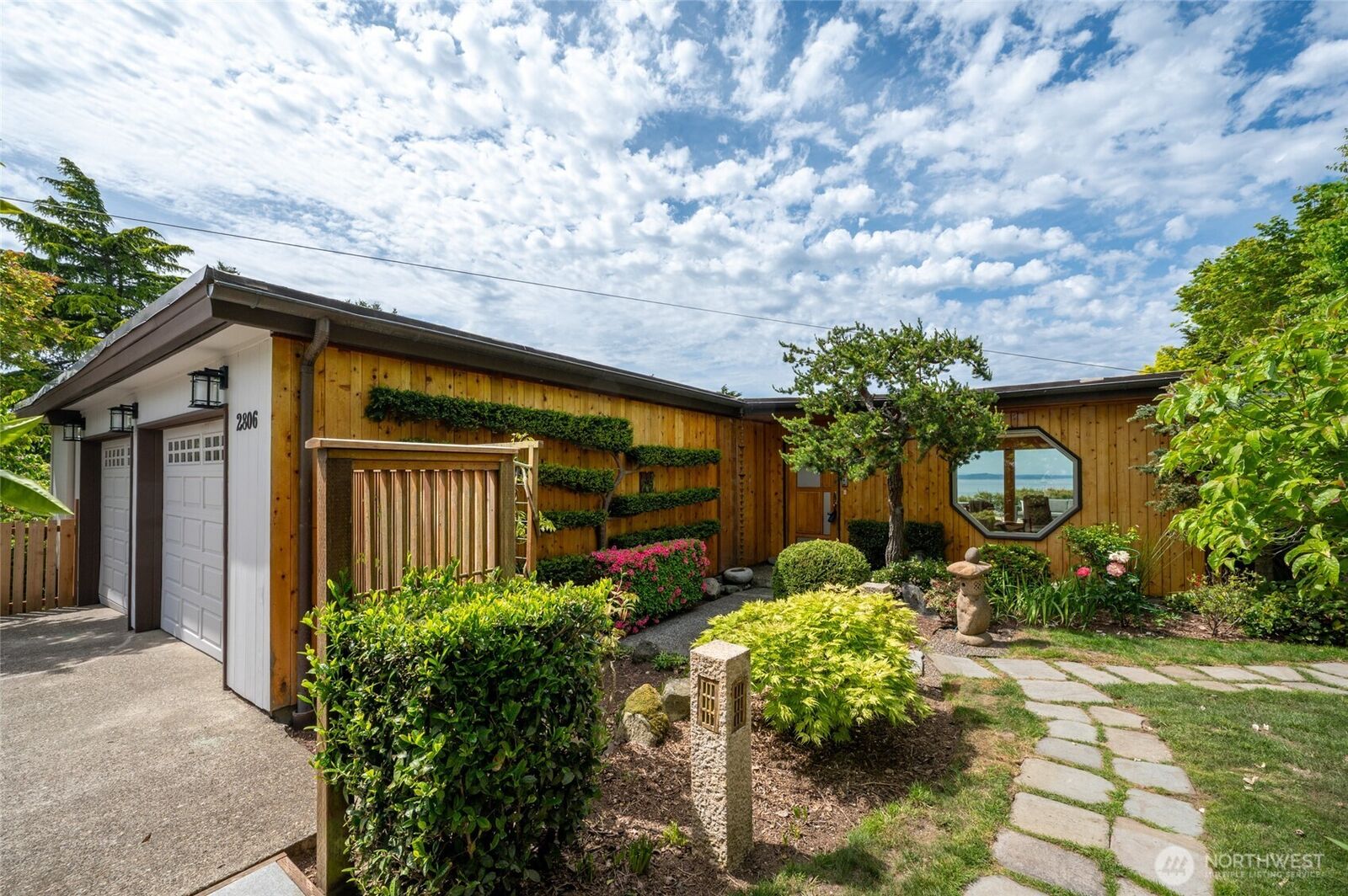 Property Photo:  2806 SW 167 Place  WA 98166 