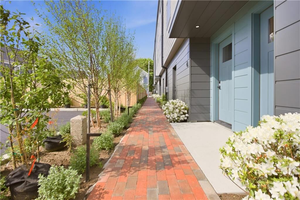 Property Photo:  59 Warren Street 1  RI 02907 