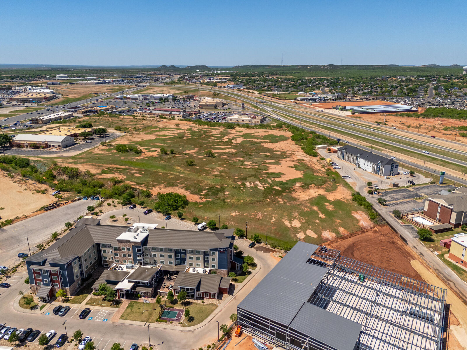 Property Photo:  4751 W Houston Harte Expressway  TX 76909 