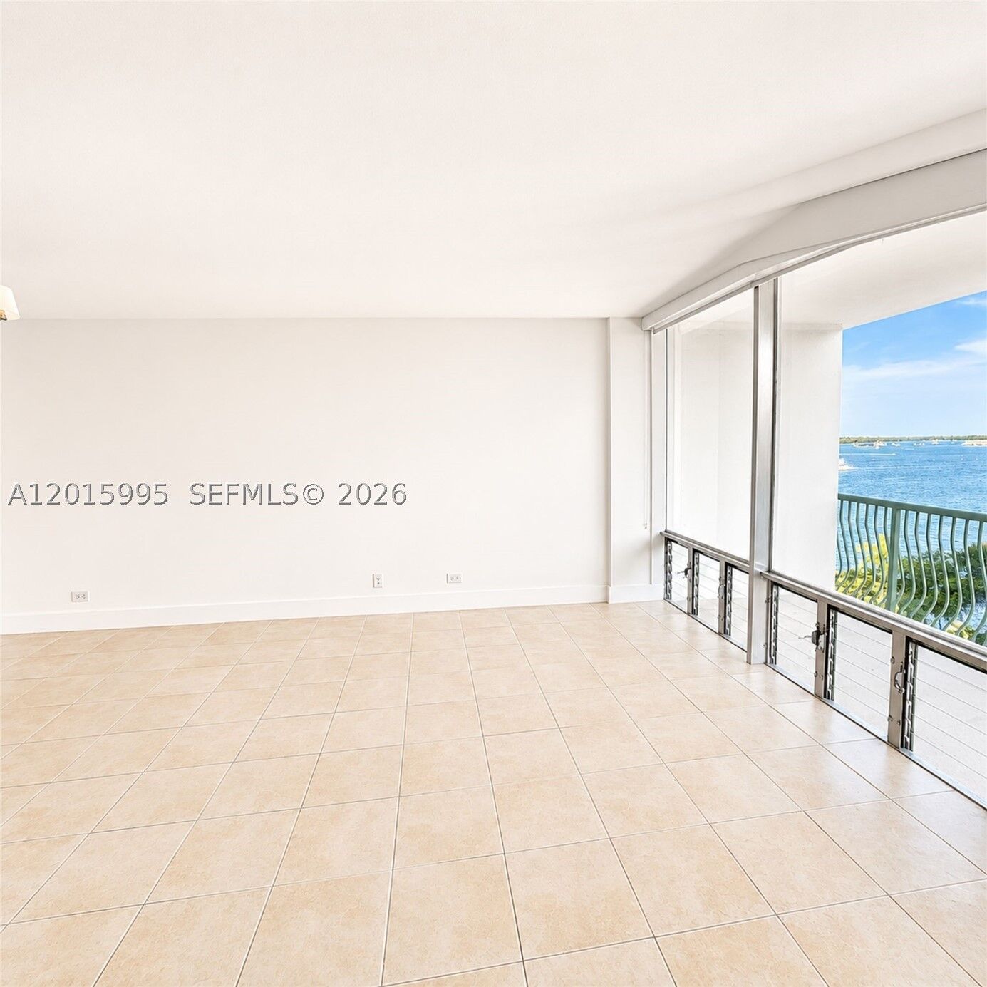 Property Photo:  1408 Brickell Bay Dr 1104  FL 33131 