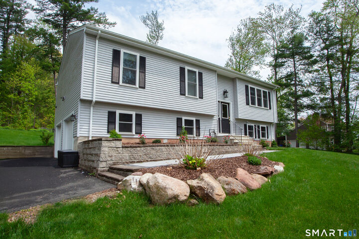 Property Photo: 93 Rye Hill Circle CT 06071