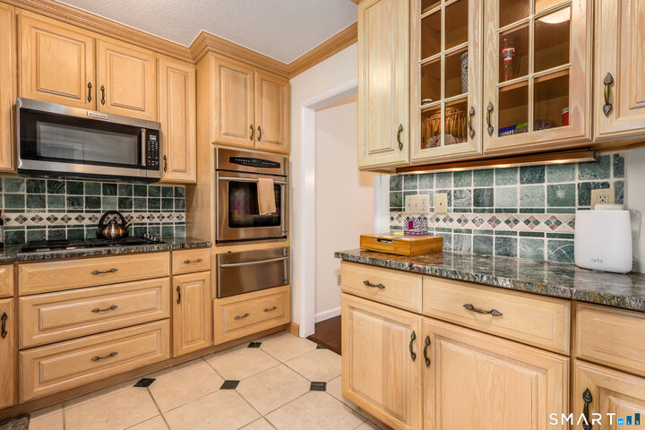 Property Photo: 33 Brittania Drive CT 06811