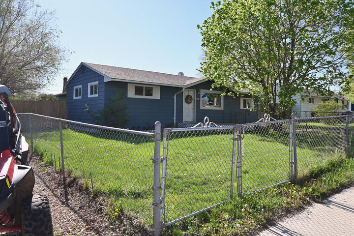 Property Photo:  1381 Taylor Avenue  WY 82801 
