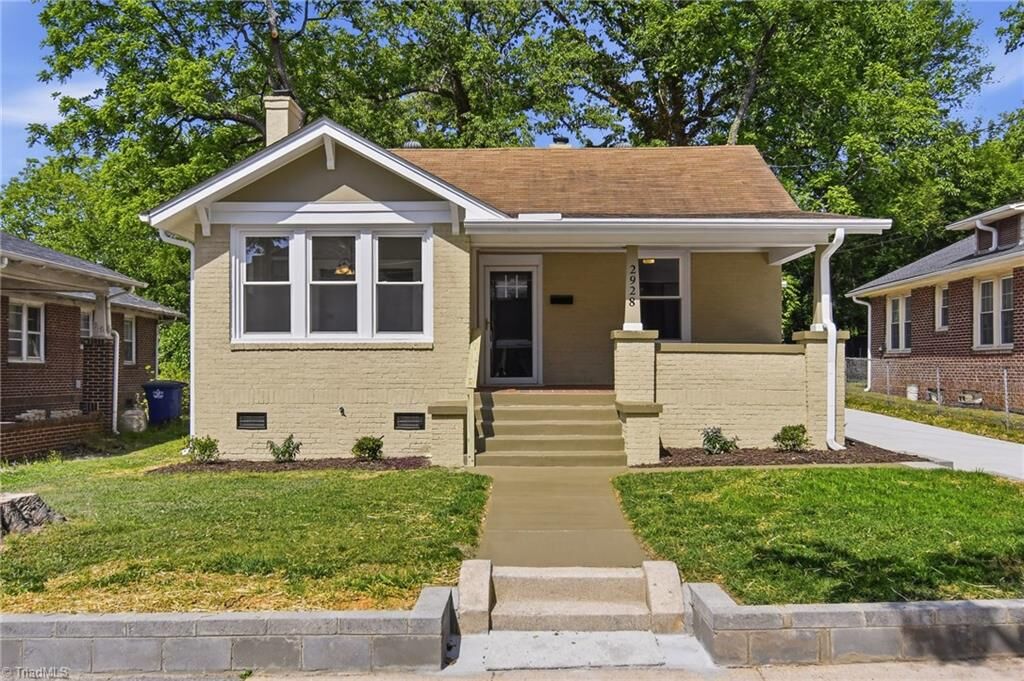 Property Photo:  2928 Patterson Avenue  NC 27105 