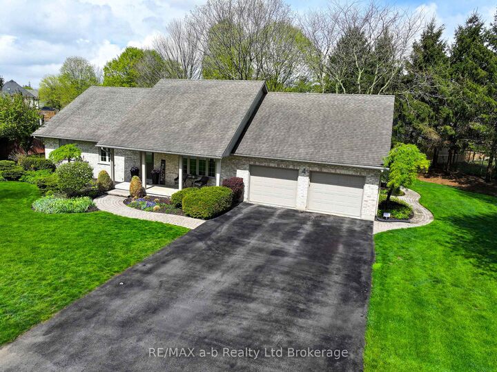 4 Otterview Drive — photo 1