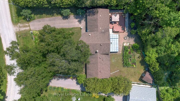 Property Photo: 97 Dorena Crescent ON N0H 2G0