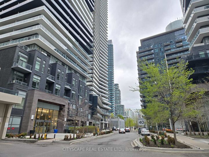 Property Photo: 56 Annie Craig Drive 1508 ON M8V 0C5