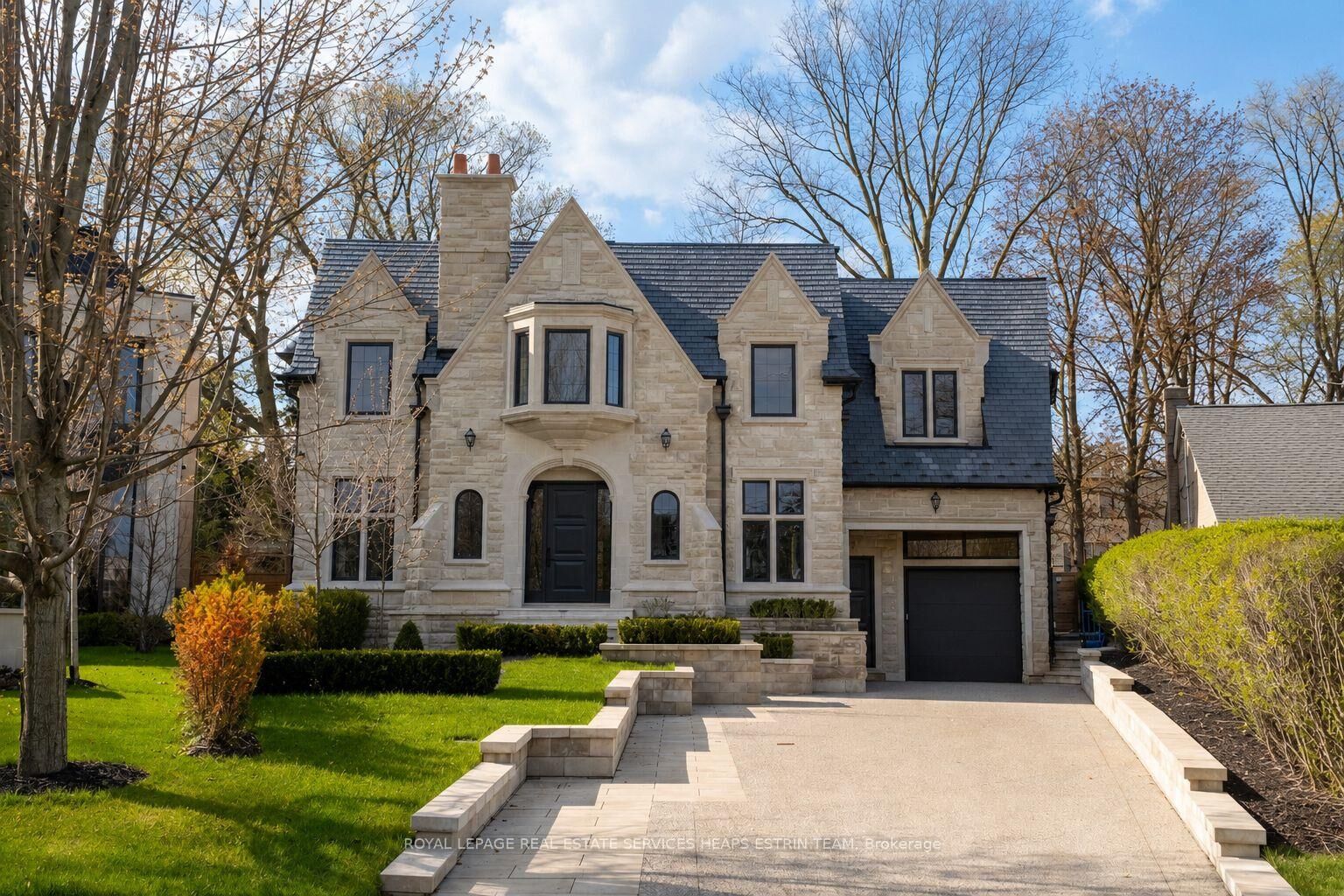 Property Photo: 92 Arjay Crescent ON M2L 1C7