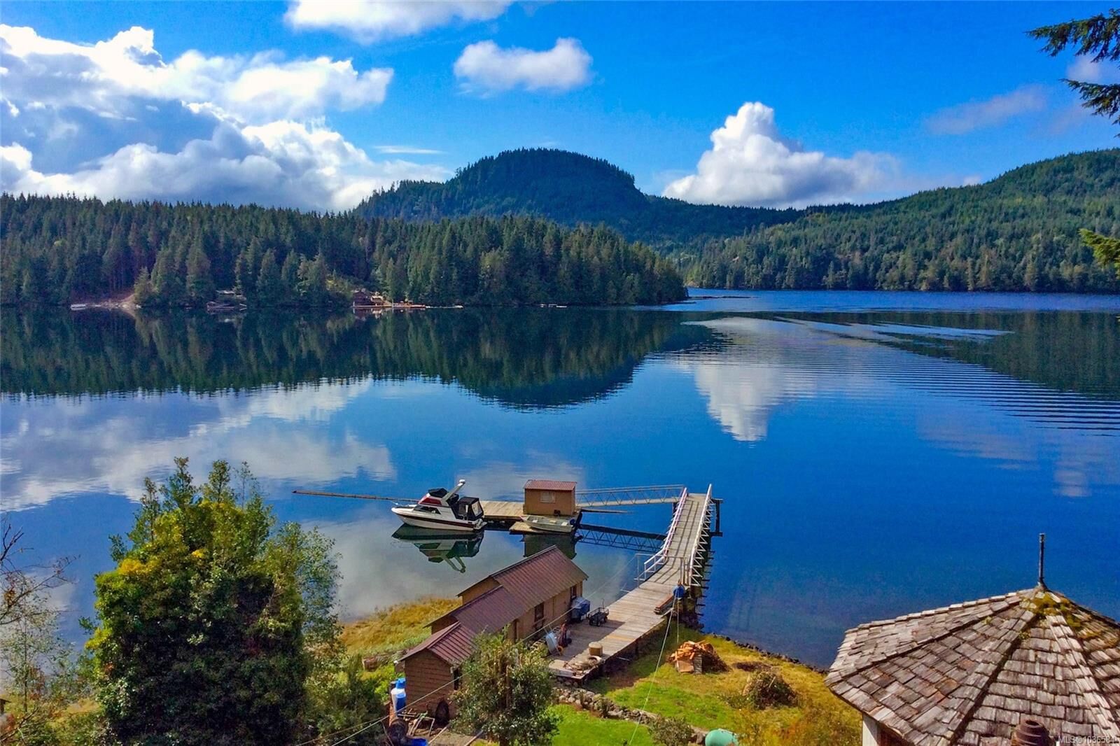 Property Photo:  1 Seekah Landing  BC V0R 1B0 