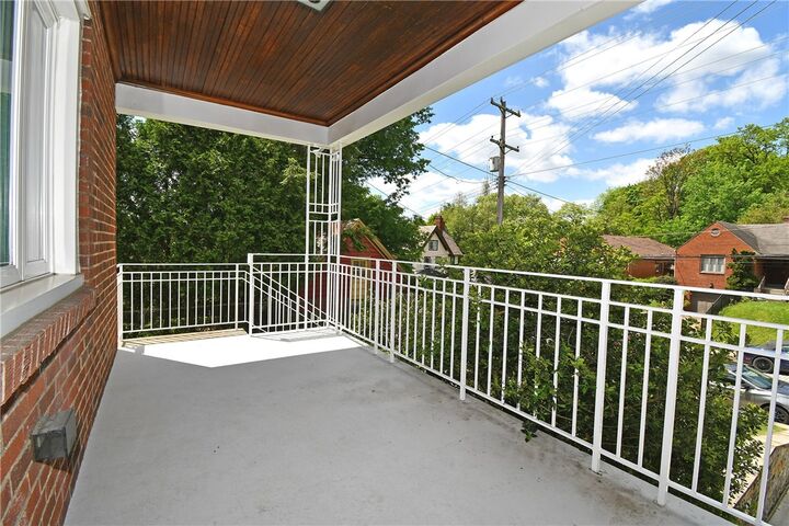 Property Photo:  1717 Murdoch Road  PA 15217 